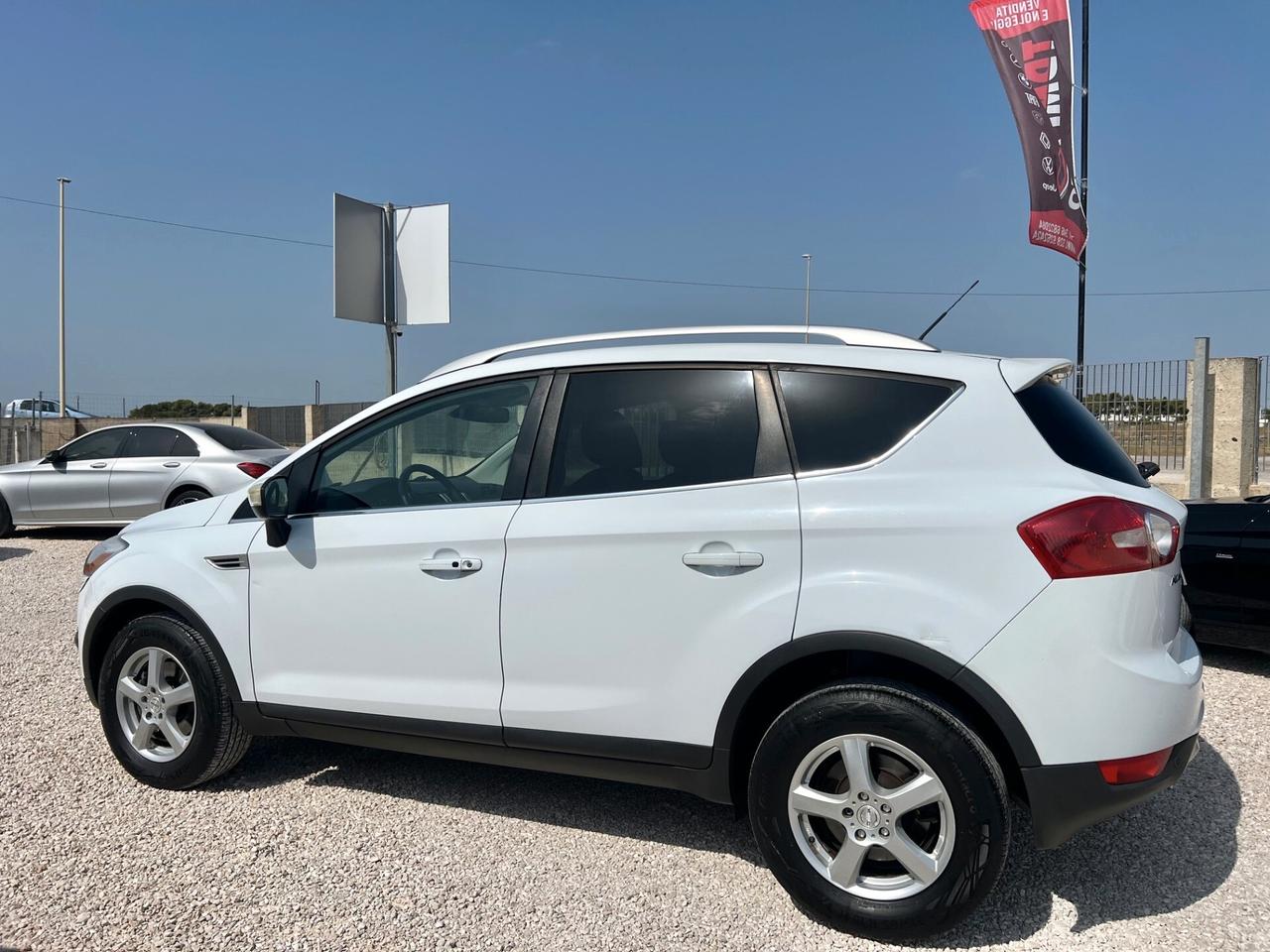 Ford Kuga 2.0 TDCi 163 CV 4WD Powersh Titanium