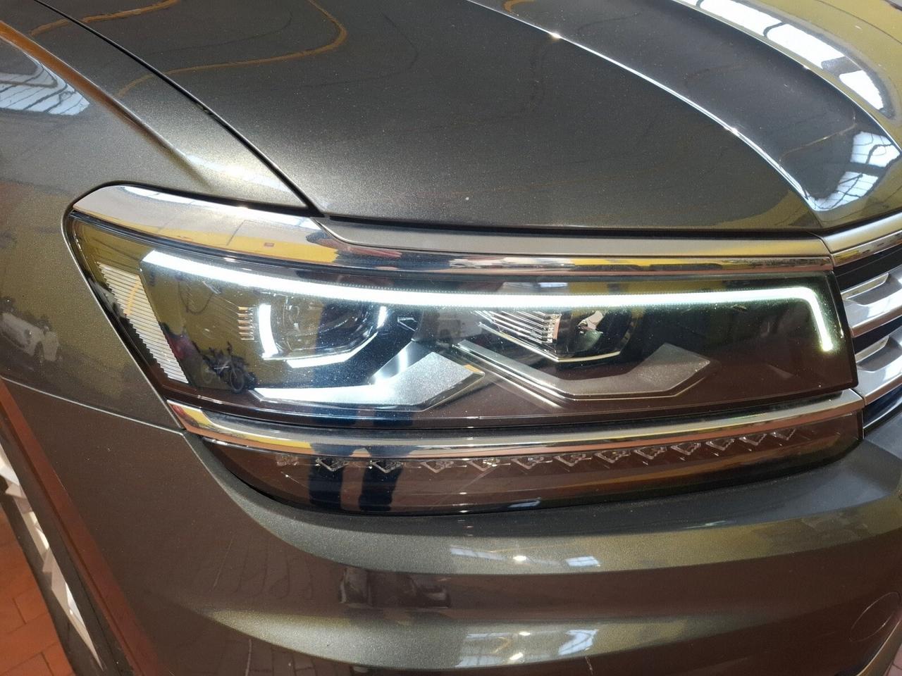 Volkswagen Tiguan 2.0 TDI SCR DSG 4MOTION Sport BMT