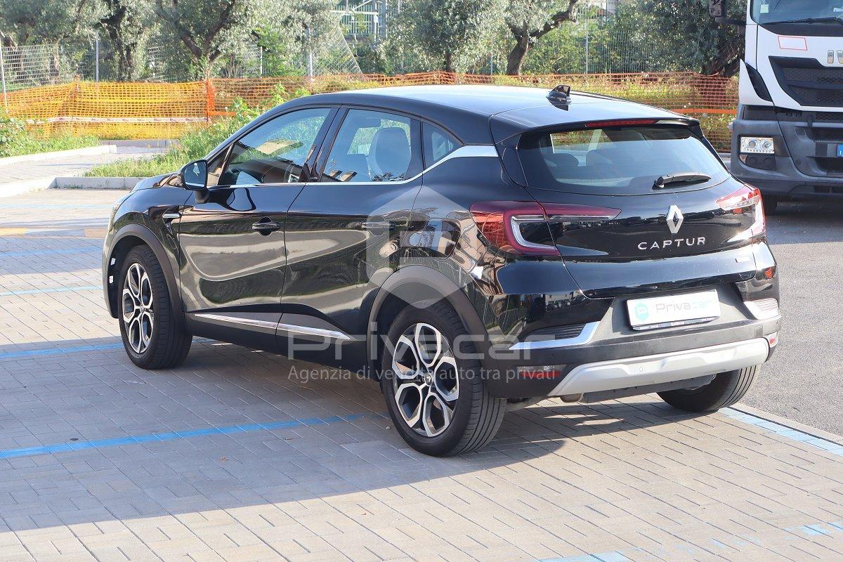 RENAULT Captur Plug-in Hybrid E-Tech 160 CV Intens