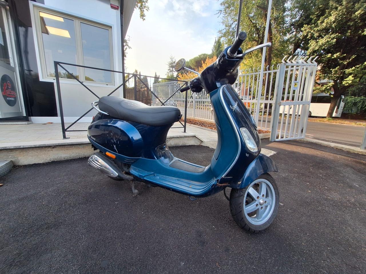 Piaggio Vespa 50 LX