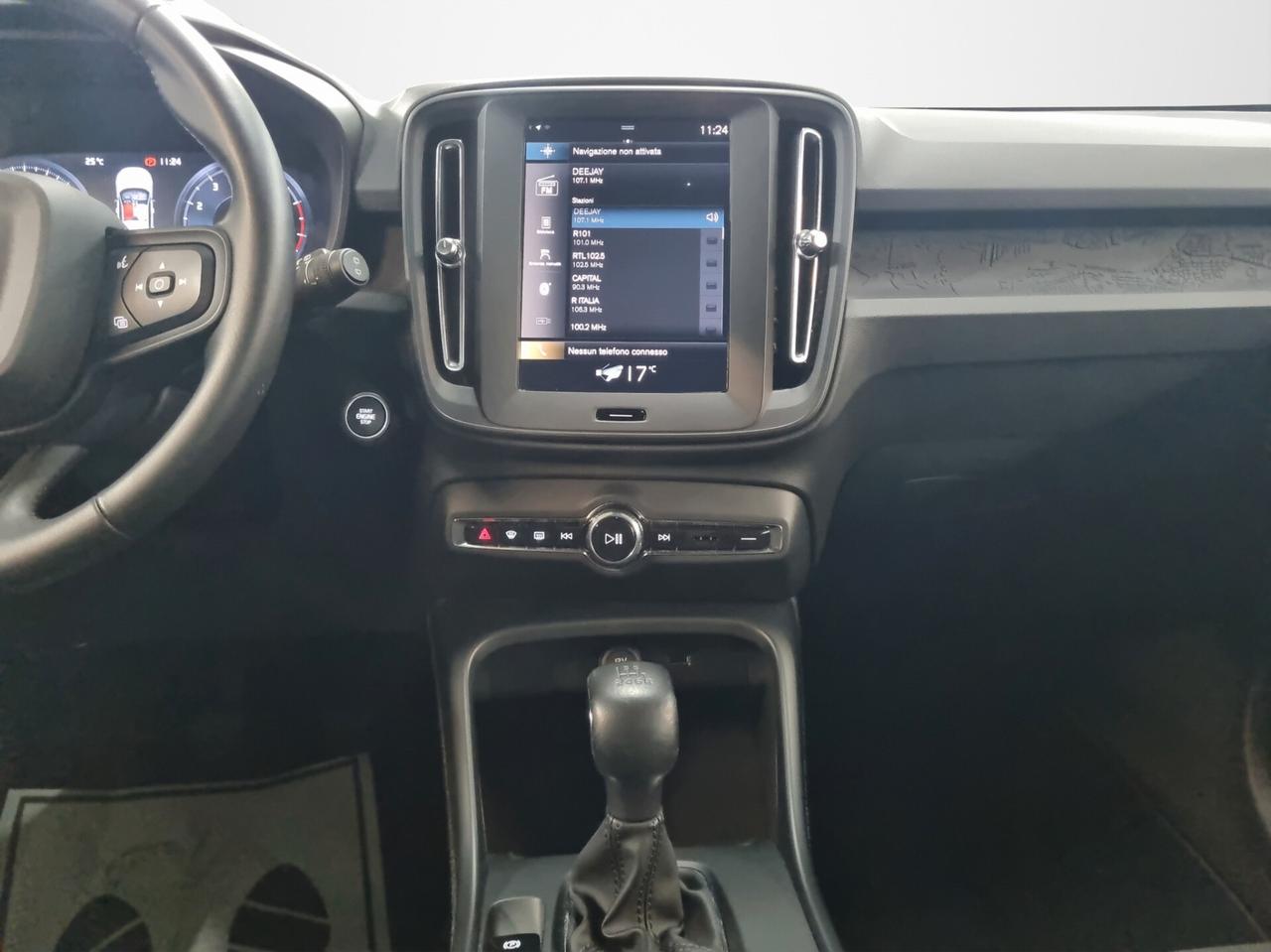 Volvo XC40 T2 Momentum Core