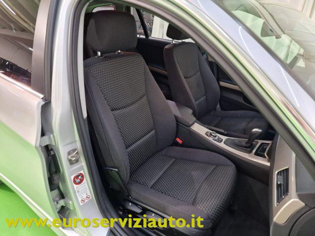 BMW 320 d cat xDrive Touring Attiva