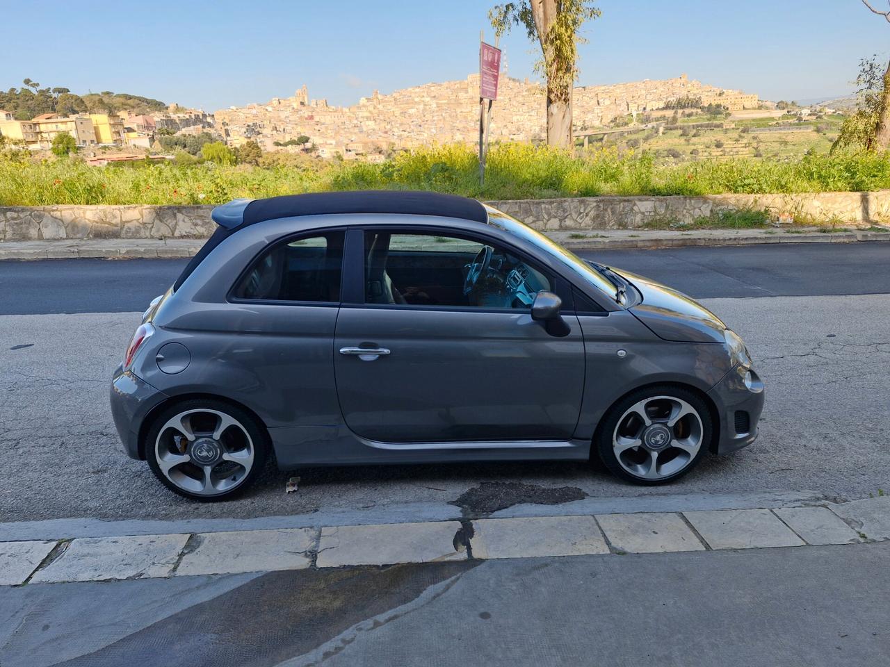 Abarth 595 1.4 Turbo T-Jet 160 CV Competizione