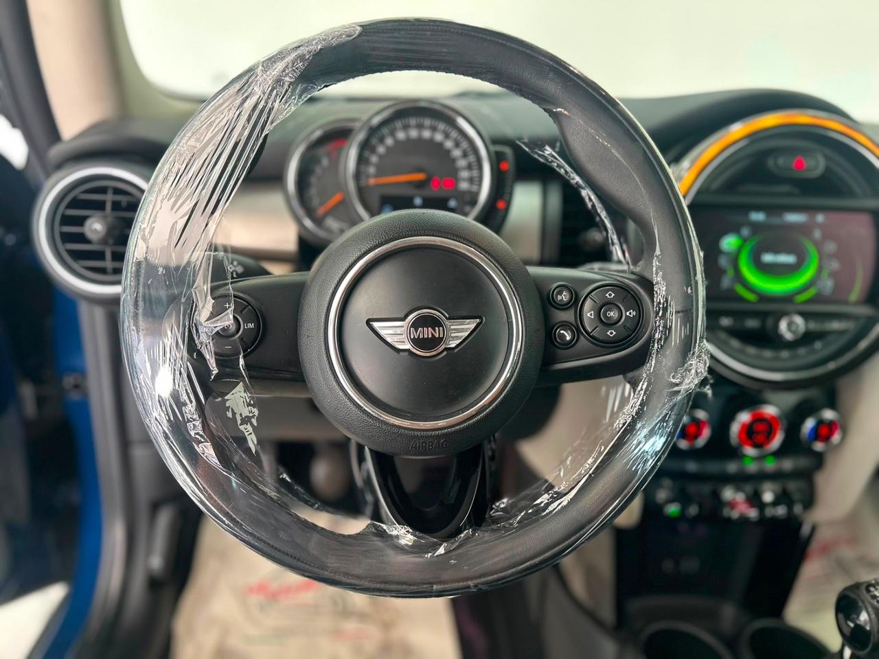 Mini 1.2 ONE 75CV -LED -GARANTITA-2015
