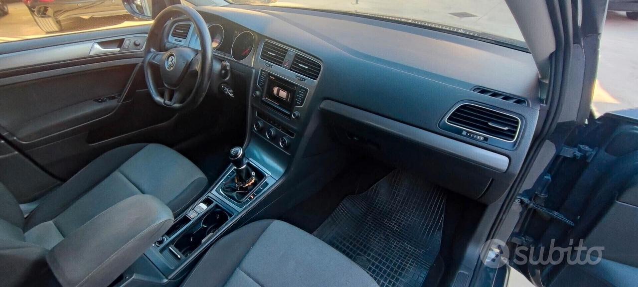 Golf 7 più Ford Fiesta per commercianti