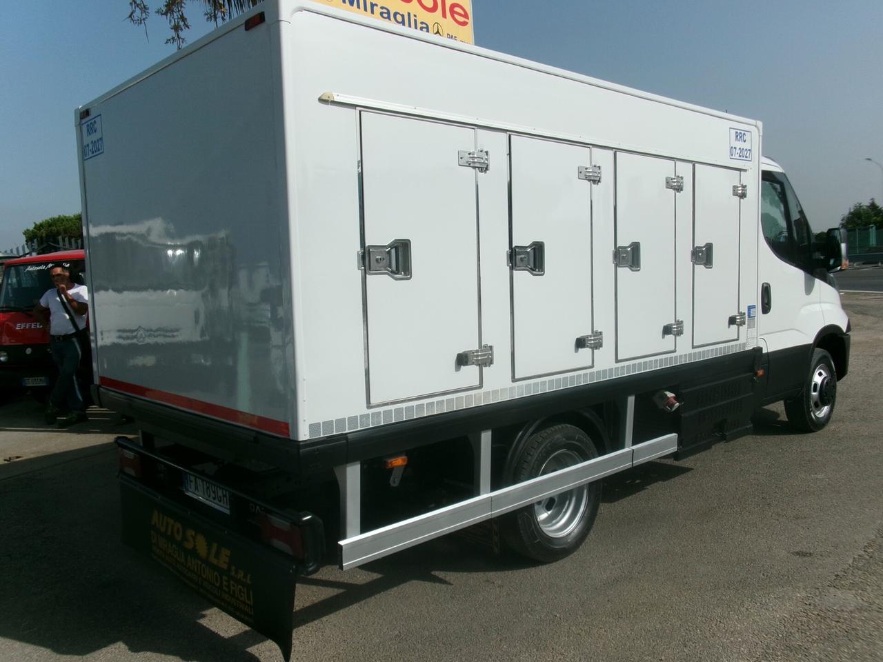 Iveco Daily 35C15 3000 150CV E5 FRIGO PIASTRE RRC 07/2027 8 SPORTELLI