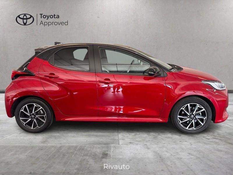 Toyota Yaris Hybrid Style MY22