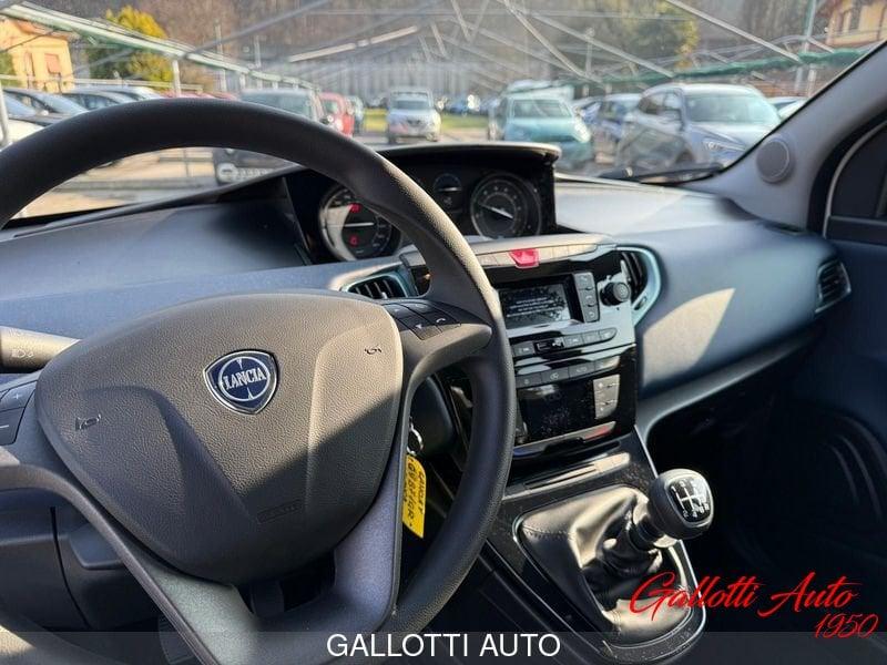 Lancia Ypsilon Ibrida ORO 1.0 70CV