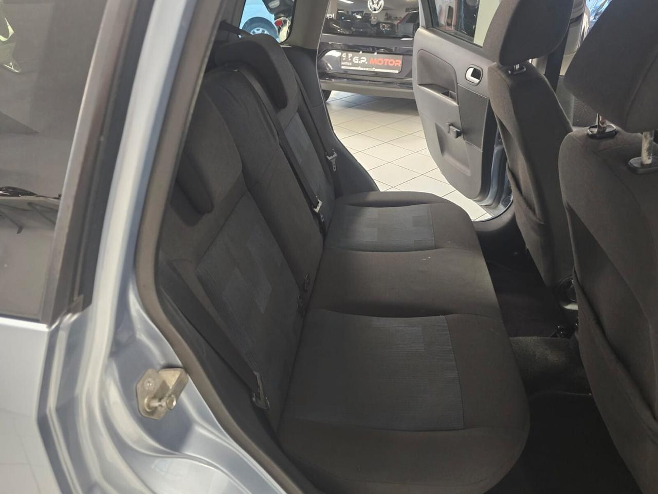 Ford Fiesta 1.4 TDCi 5p. Ghia