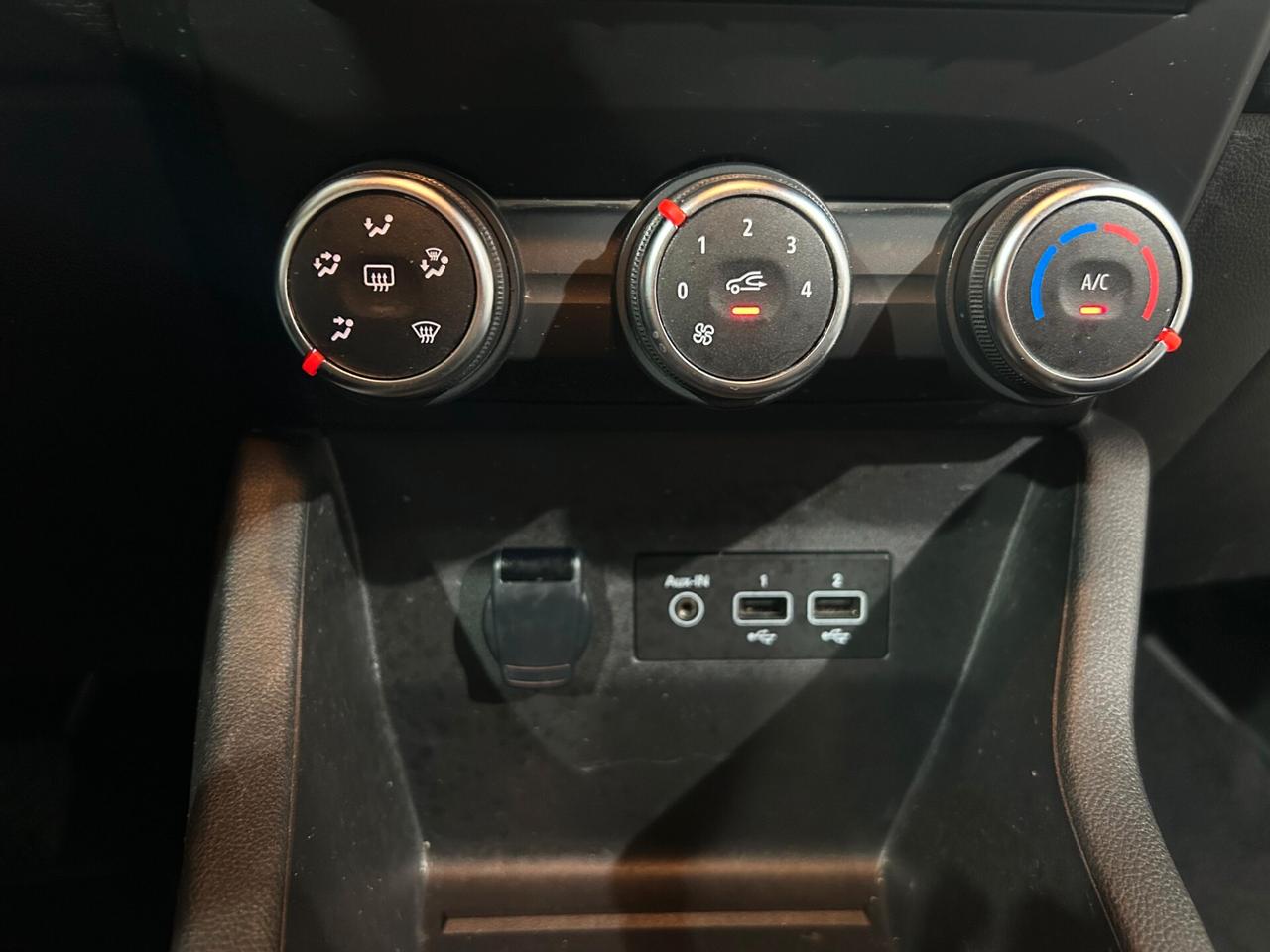 Renault Clio TCe 90 CV 5 porte Techno