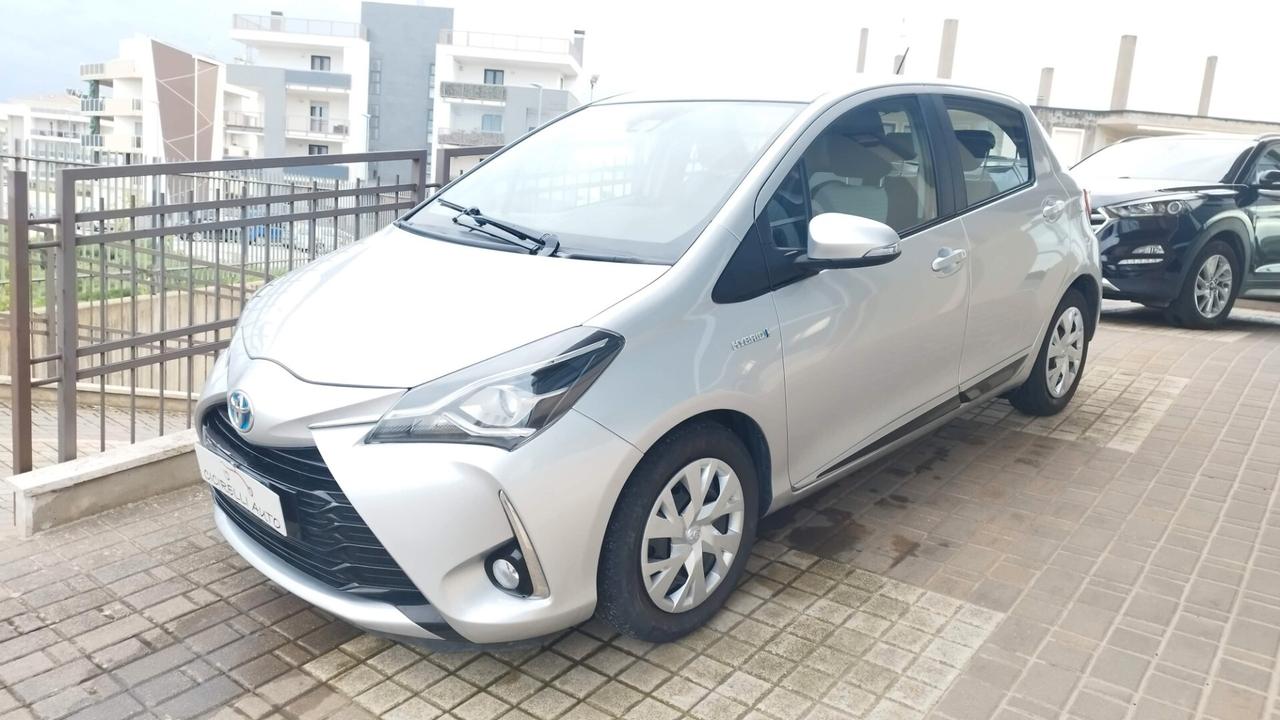 Toyota Yaris 1.5 Hybrid 5 porte Active