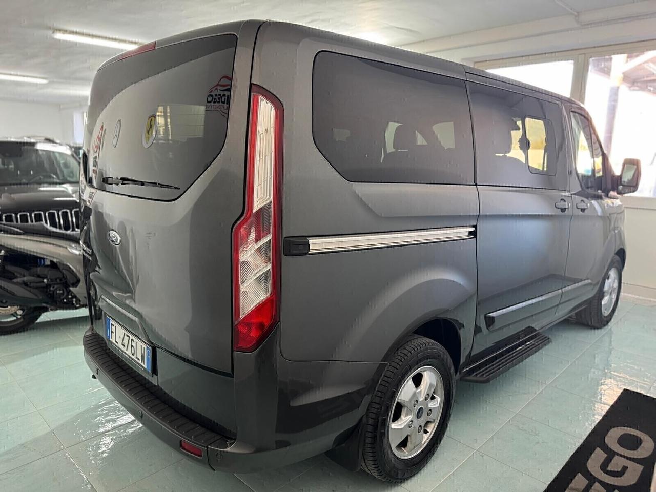 Ford Tourneo Custom Tourneo Custom 310 2.0 TDCi 170CV PC Titanium