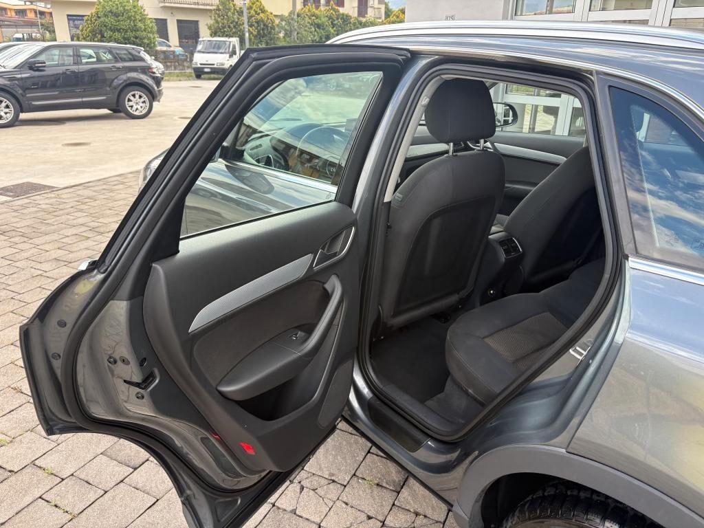 Audi Q3 2.0 TDI 177 CV quattro S tronic Business