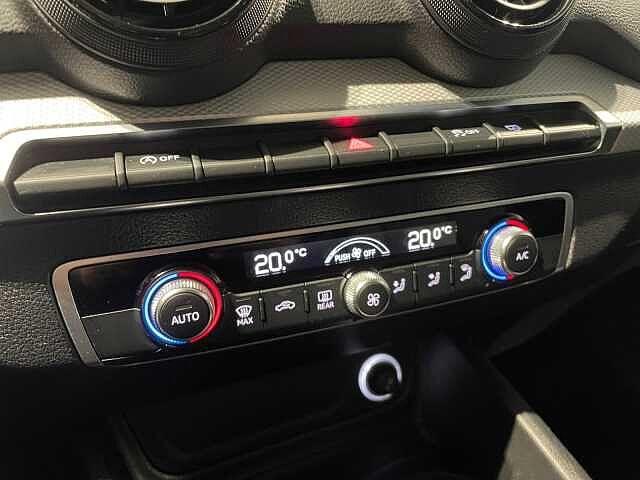 Audi Q2 1.6TDI 115CV S-tronic Business - NEOPATENTATI