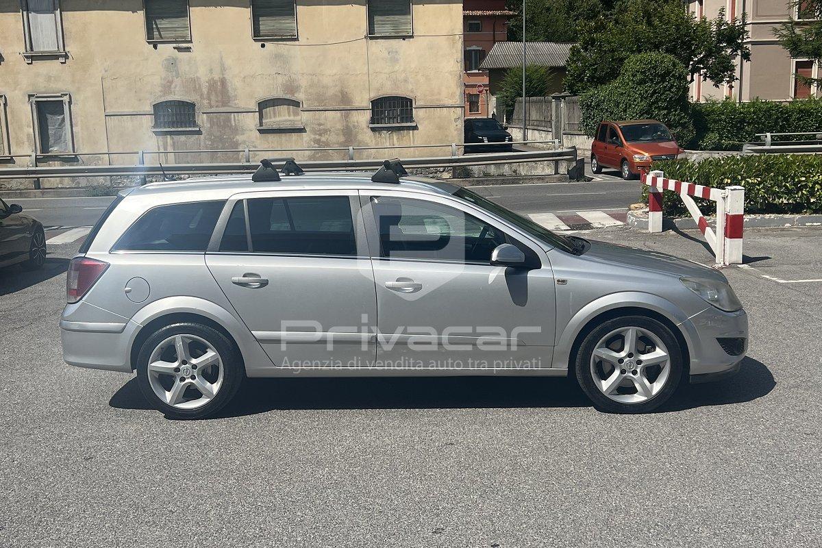 OPEL Astra 1.9 CDTI 120CV Station Wagon Cosmo