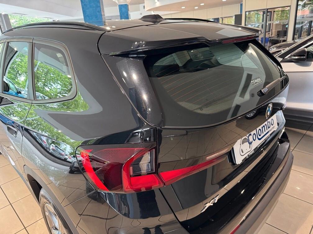 BMW X1 sdrive18i Advantage 136cv auto Led Navi 17" Neopat