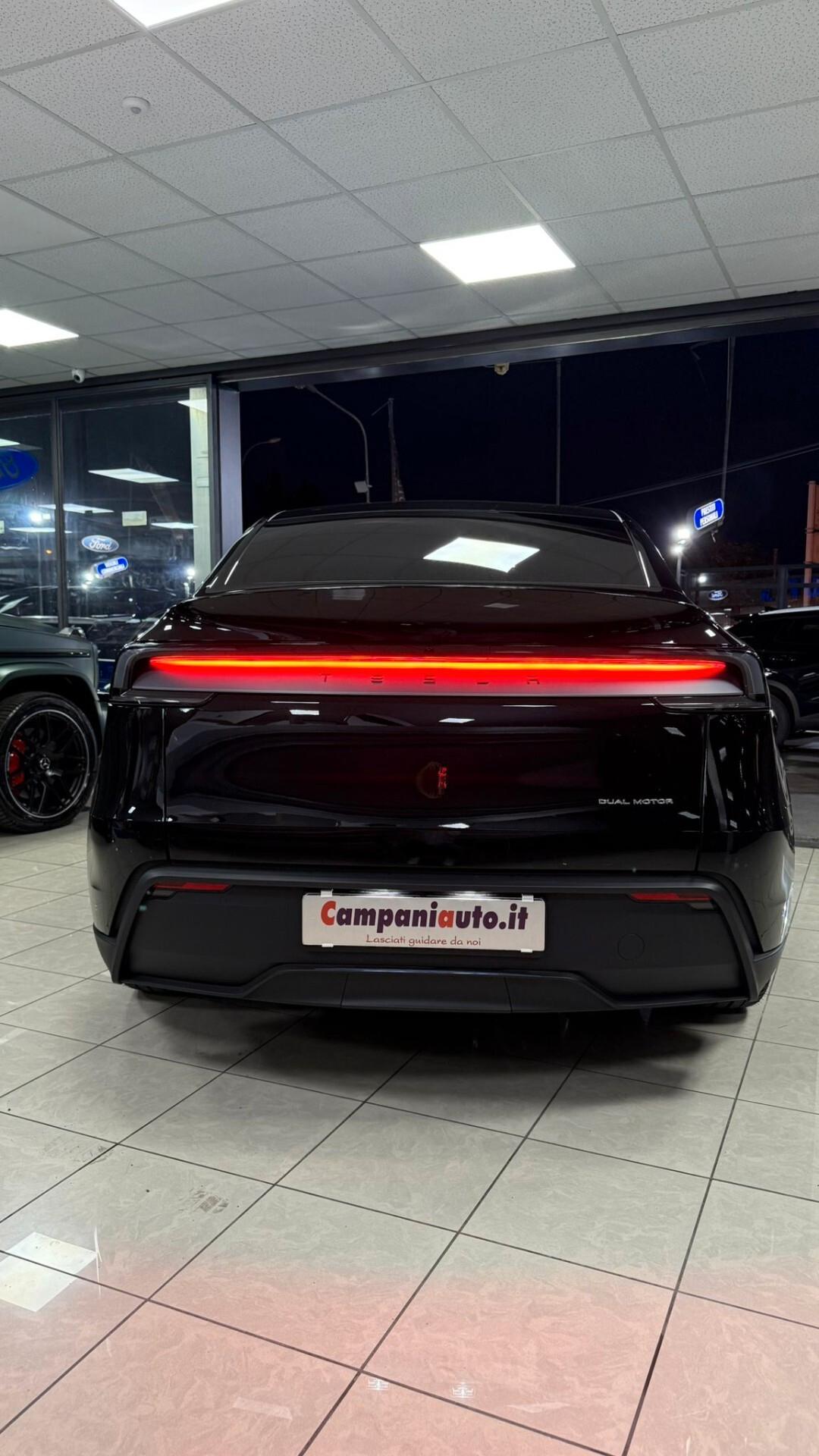 Tesla Model Y Long Range AWD