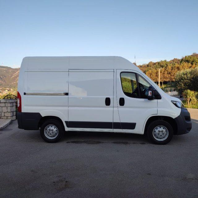 PEUGEOT Boxer 330 2.0 BlueHDi 130CV PC-TM Furgone