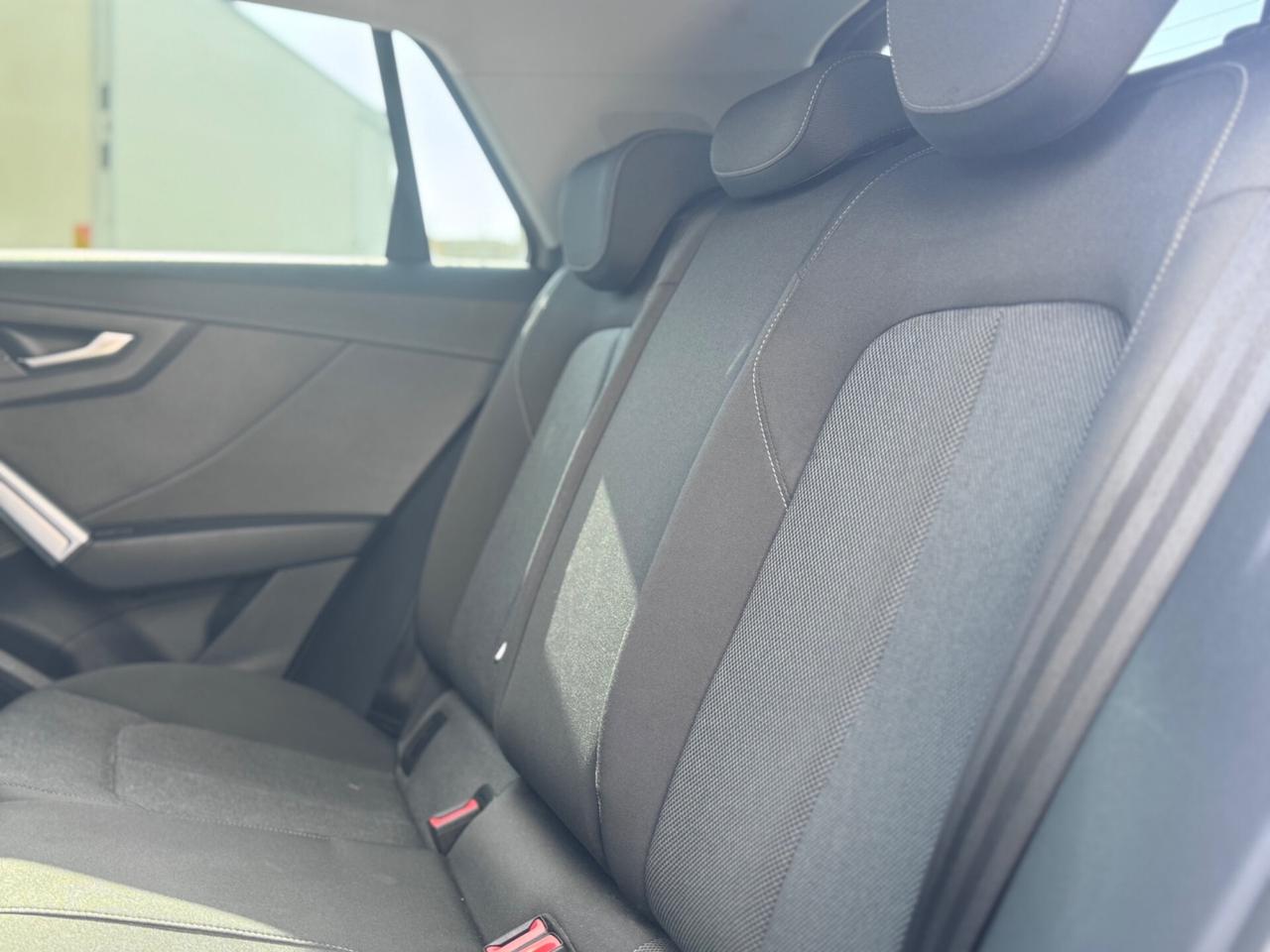 Audi Q2 30 TDI Identity Black