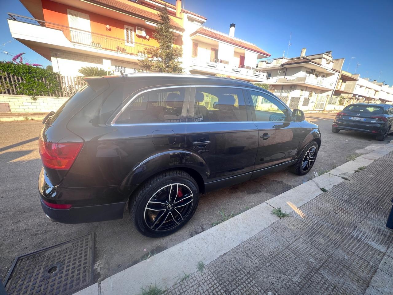 Audi Q7 4.2 V8 TDI quattro tiptronic SLine