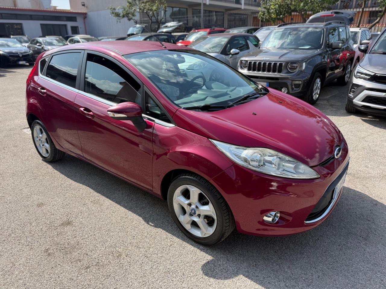 Ford Fiesta 1.4 5 porte Bz.- GPL Titanium