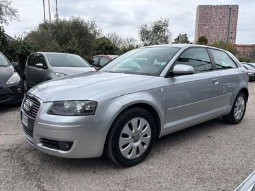 Audi A3 1.6 Benzina km 78000 OK Neopatentati
