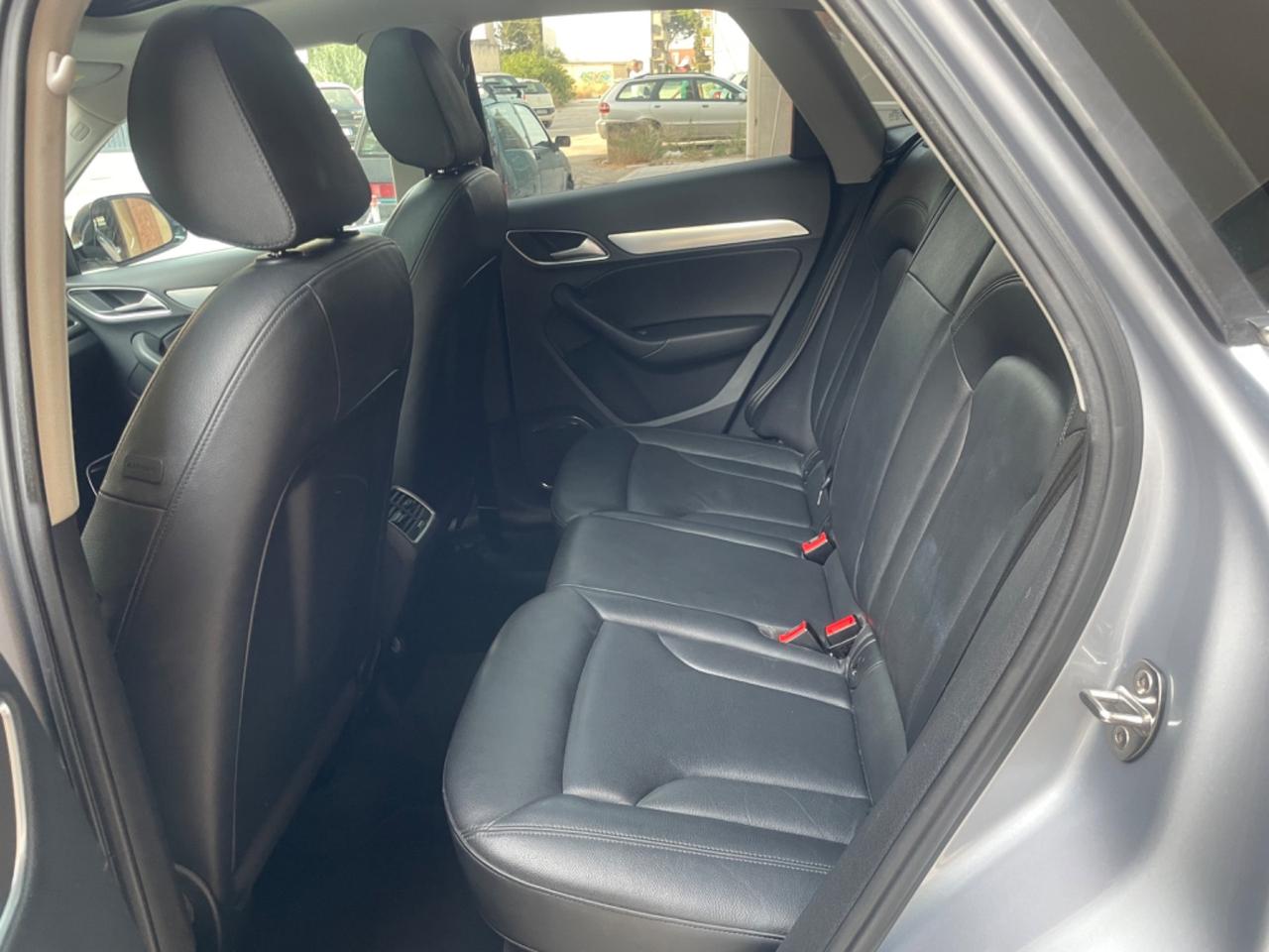Audi Q3 2.0 TDI 150 CV SLINE COMPETITION TETTO NAVY PELLE XENO BOSE 19'
