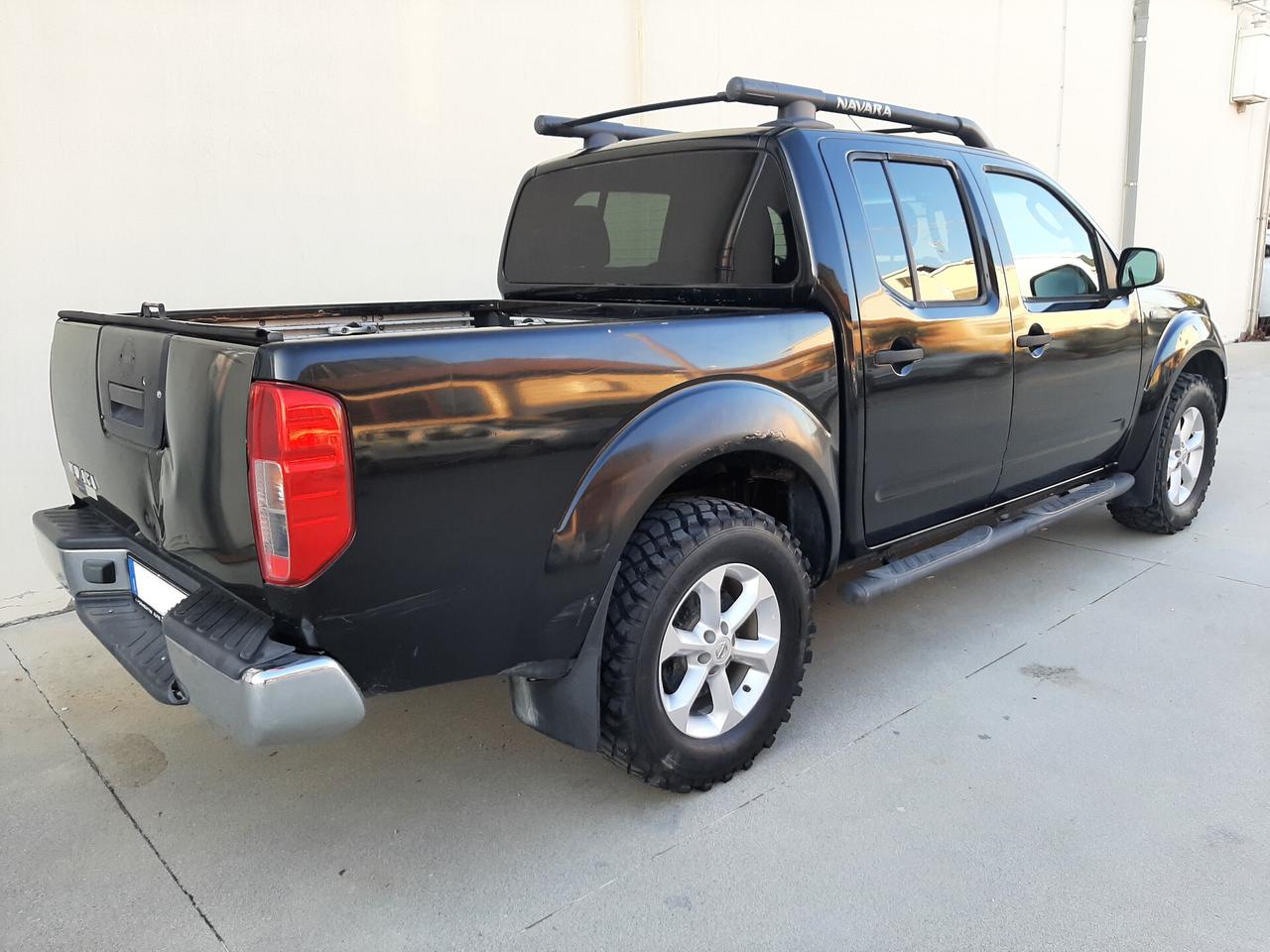 Nissan Navara 2.5 dCi 4 porte Double Cab LE