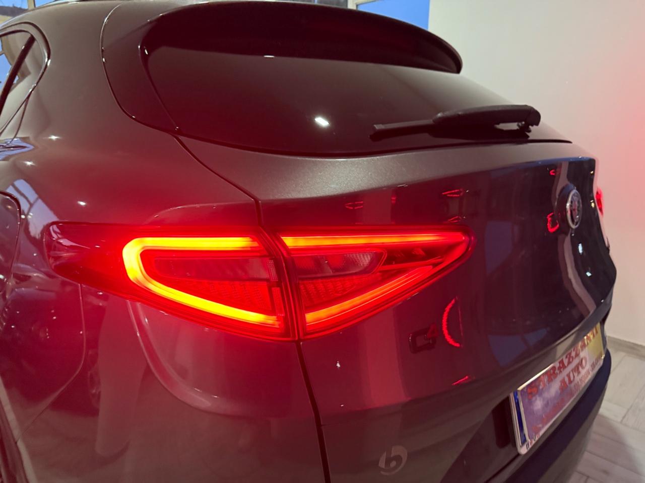 Alfa Romeo Stelvio 2.2D 210 CV Q4 CARTIER/TETTO/R20/TOP2030
