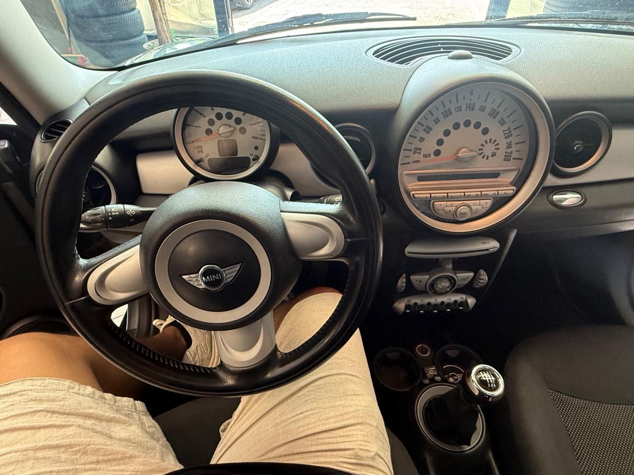 Mini 1.4 16V Ray G