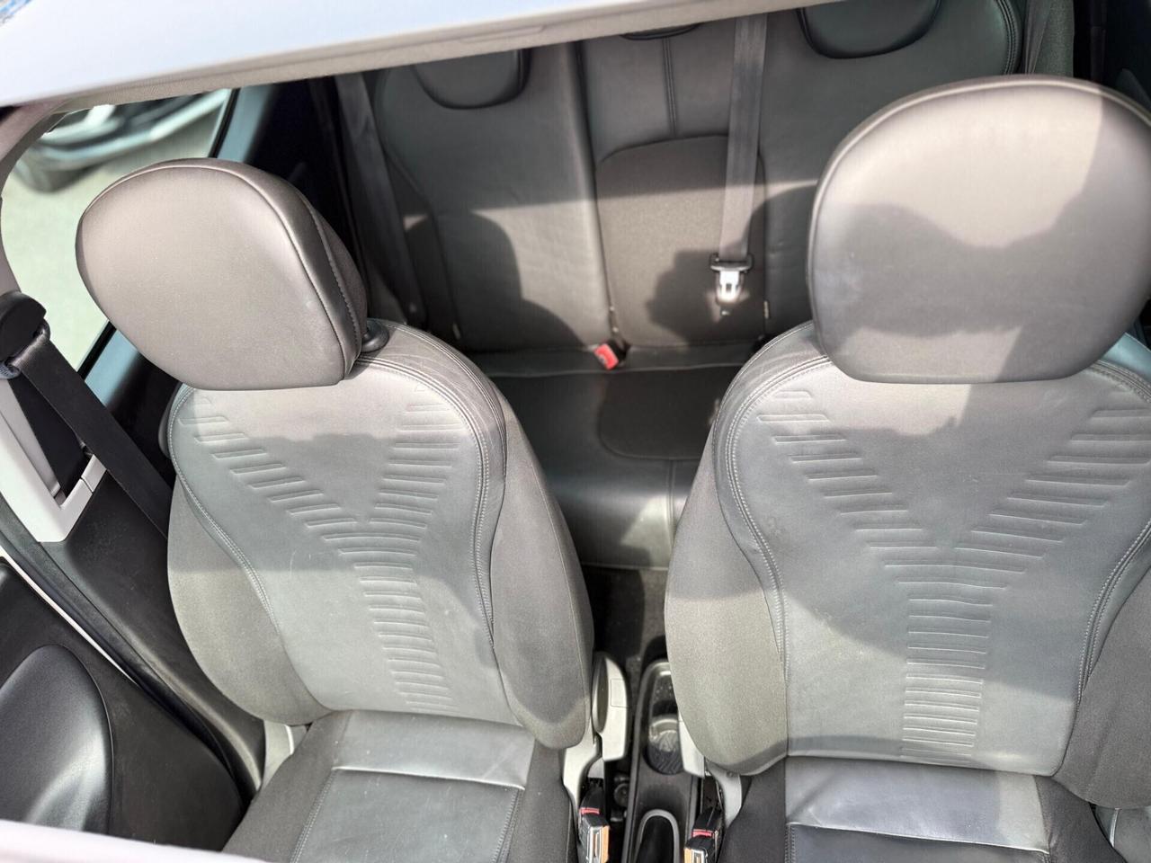 Lancia Ypsilon 1.2 69 CV S&S Platinum