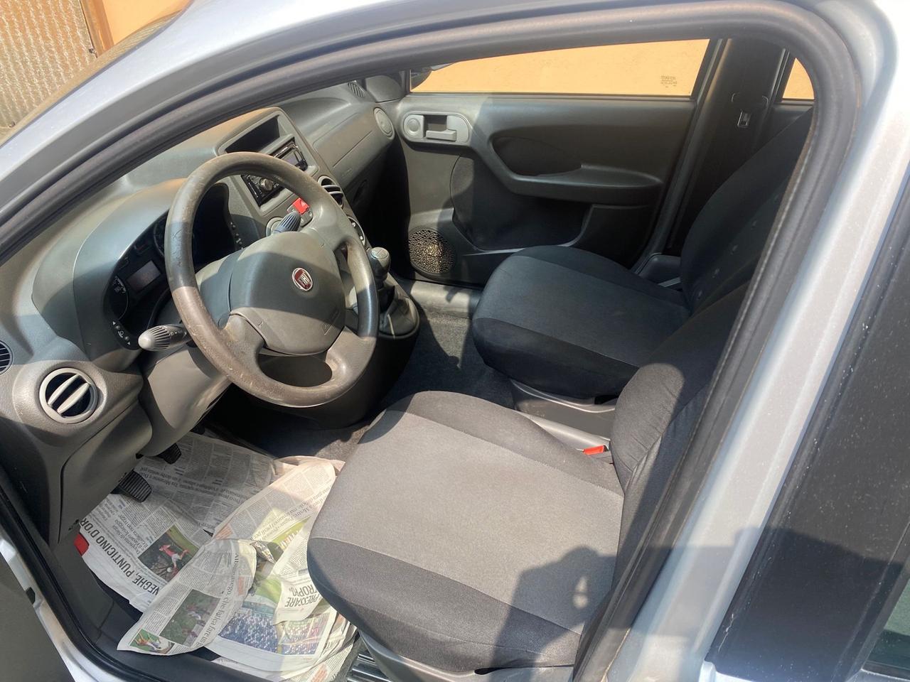 FIAT PANDA 1.3 MJT 4x4 CATENA APPENA SOSTITUITA MOLTO BELLA