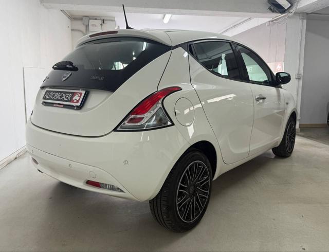 LANCIA Ypsilon 1.0 FireFly 5 porte S&S Hybrid Gold