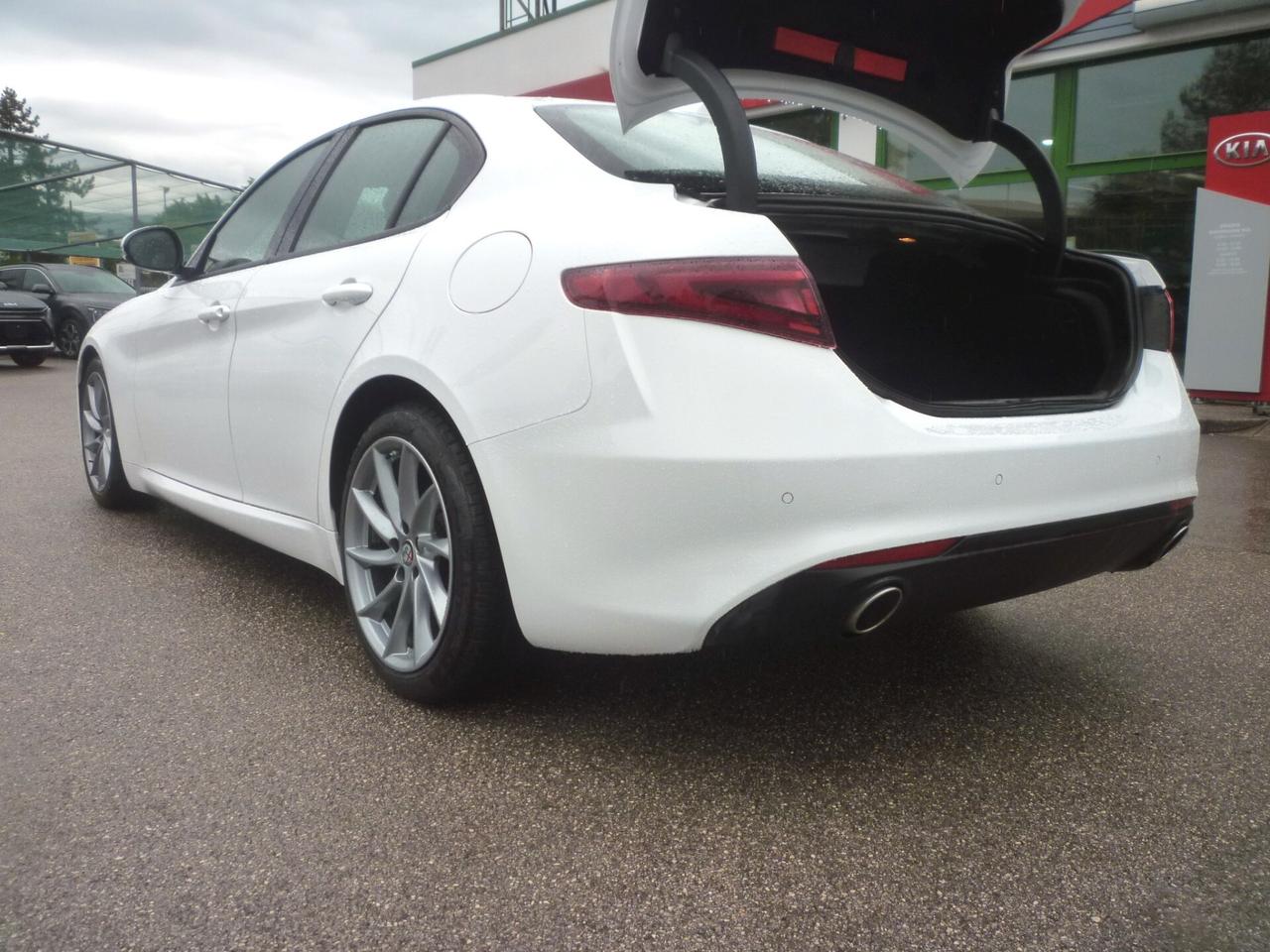 Alfa Romeo Giulia 2.2 Turbodiesel 180 CV Business Sport