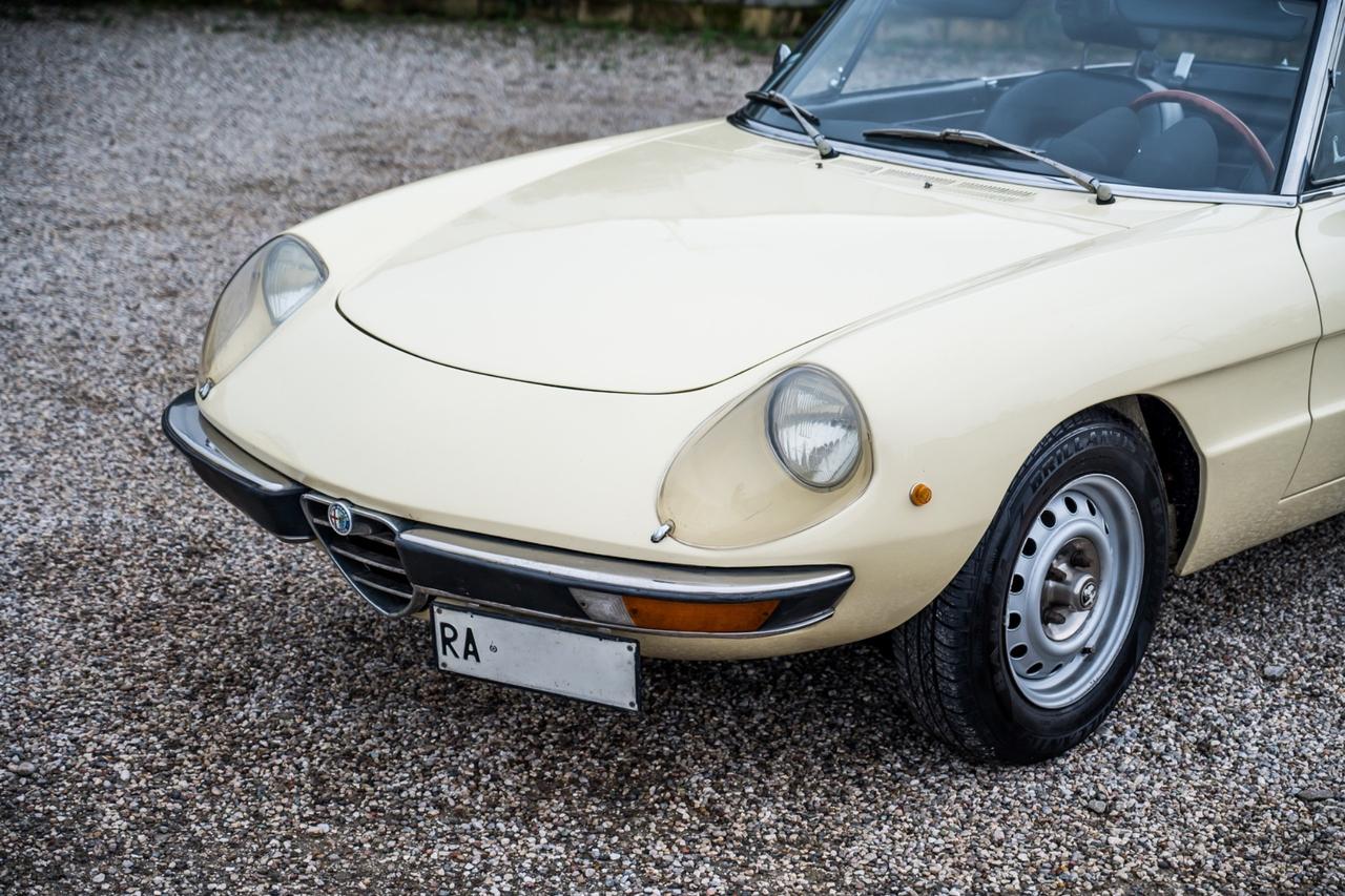 Alfa Romeo Spider 2000 Veloce