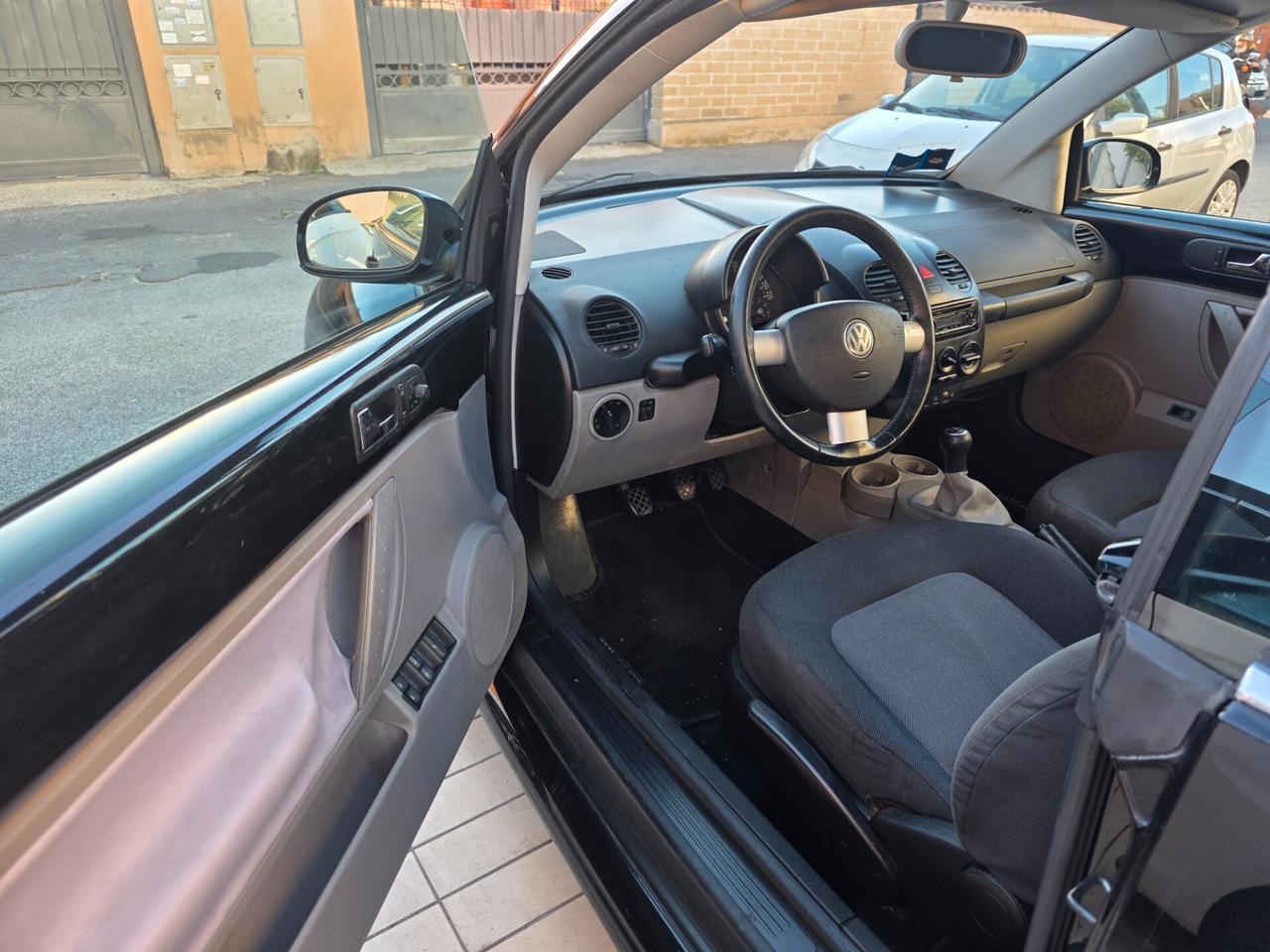 Volkswagen New Beetle 1.9 TDI 105CV Cabrio