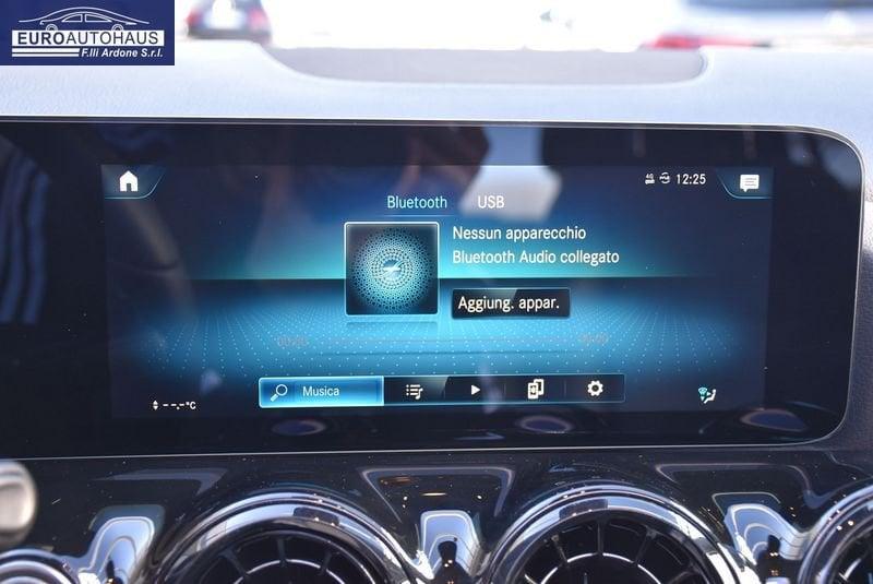 Mercedes-Benz GLA GLA 200 d Automatic Business Extra *TETTUCCIO*