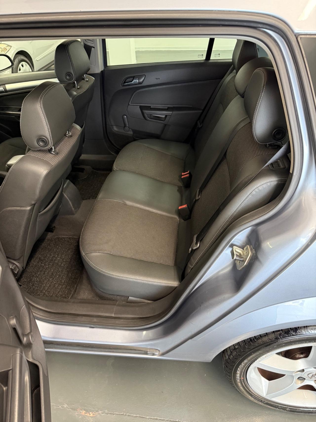 Opel Astra 1.7 CDTI 125CV Station Wagon Cosmo