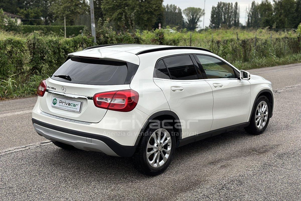 MERCEDES GLA 180 d Business