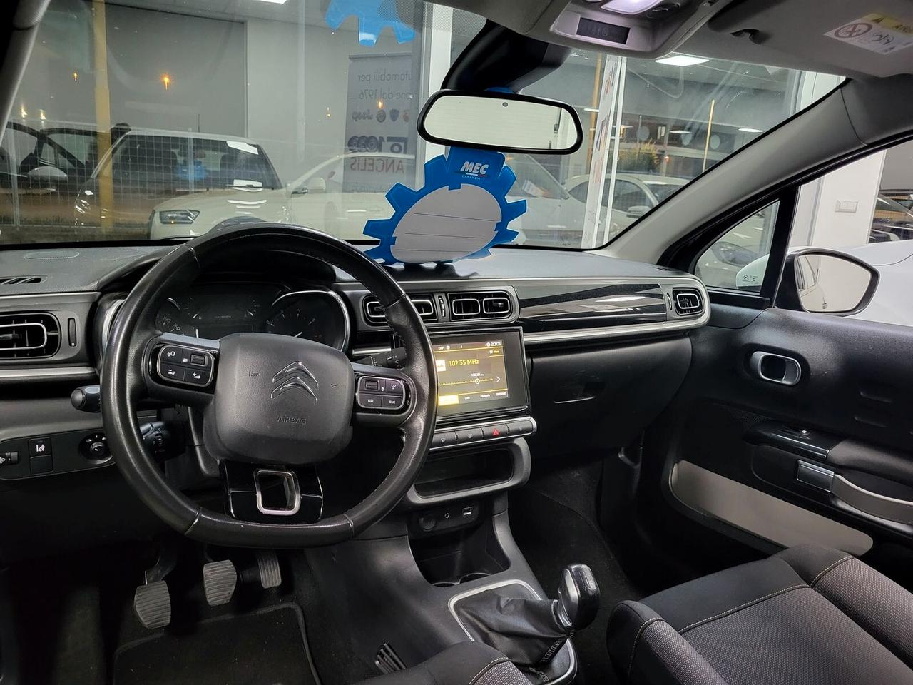 Citroen C3 1.2 110 CV *** SHINE FULL OPTIONALS DOPPIA TELECAMERA