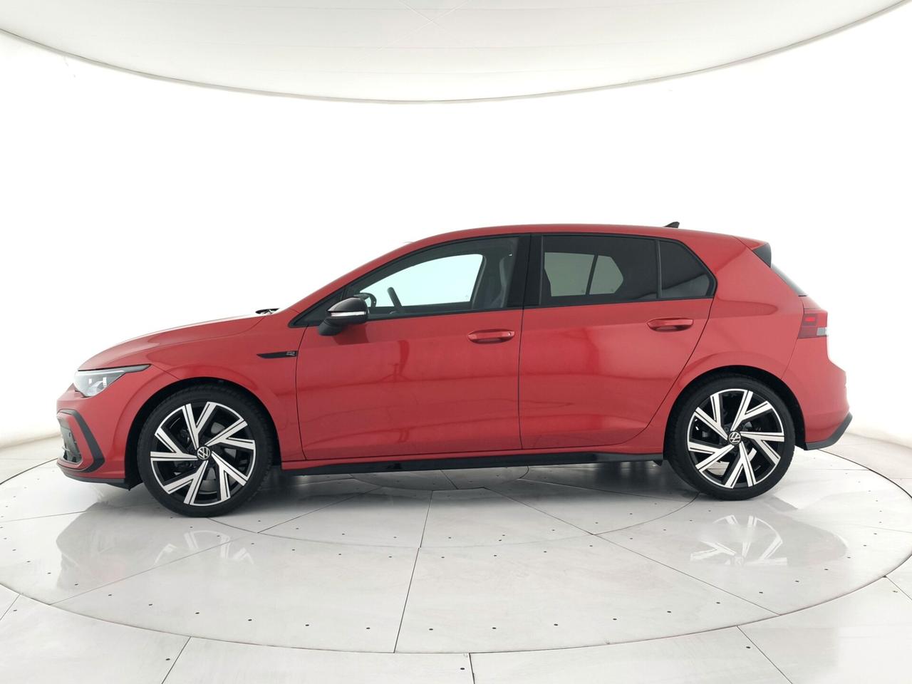 Volkswagen Golf 1.5 eTSI 130 CV EVO ACT DSG R-Line