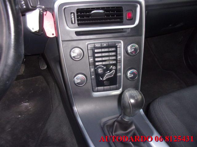 VOLVO S60 2.0 T Powershift Summum