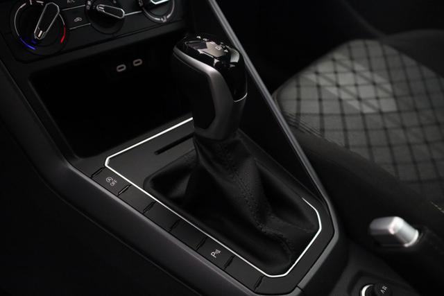 VOLKSWAGEN Taigo 1.0 TSI 110 CV DSG R-Line