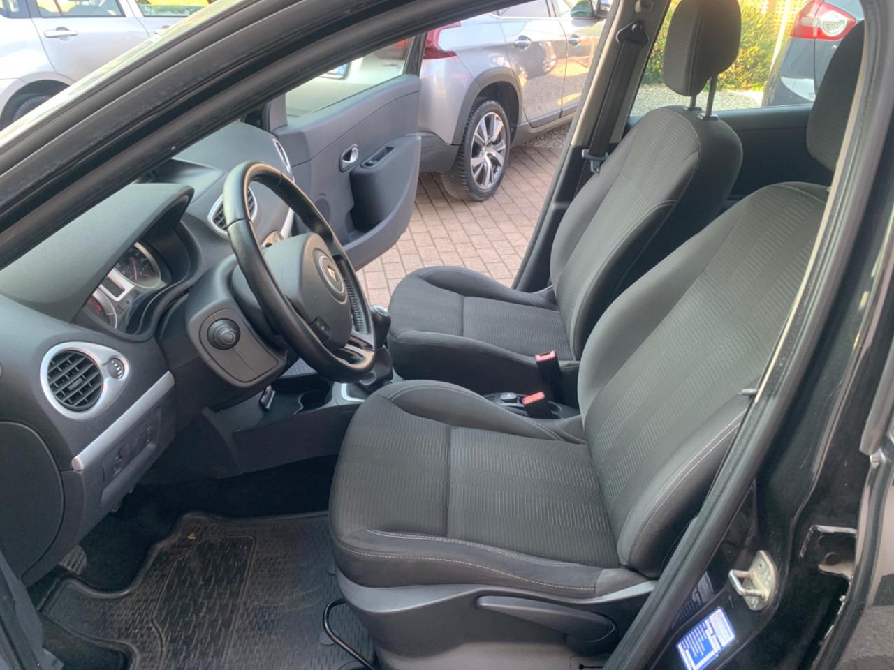 Renault Clio 1.2 16V 5 porte Live!