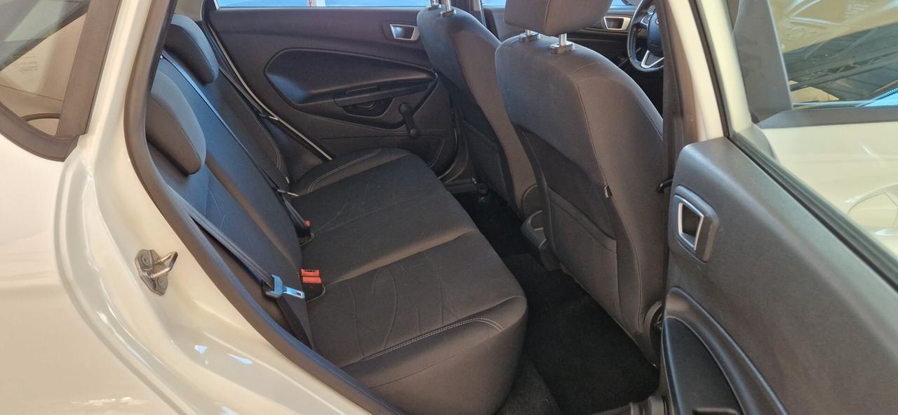 Ford Fiesta 1.5 TDCi 75cv Business