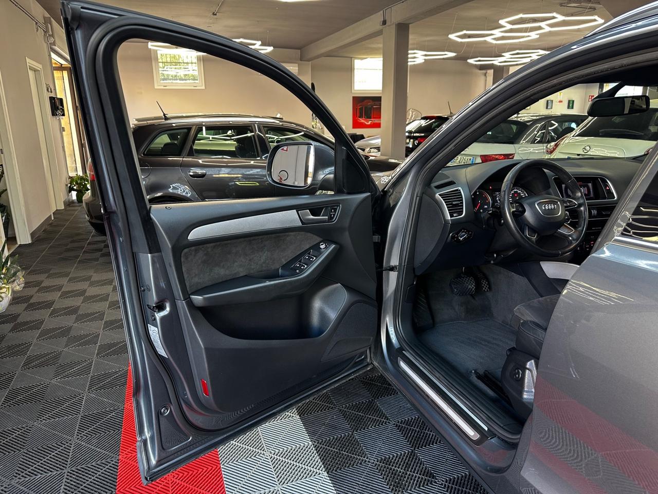 Audi Q5 2.0 TDI quattro TETTO/GANCIO - FABIANOAUTO