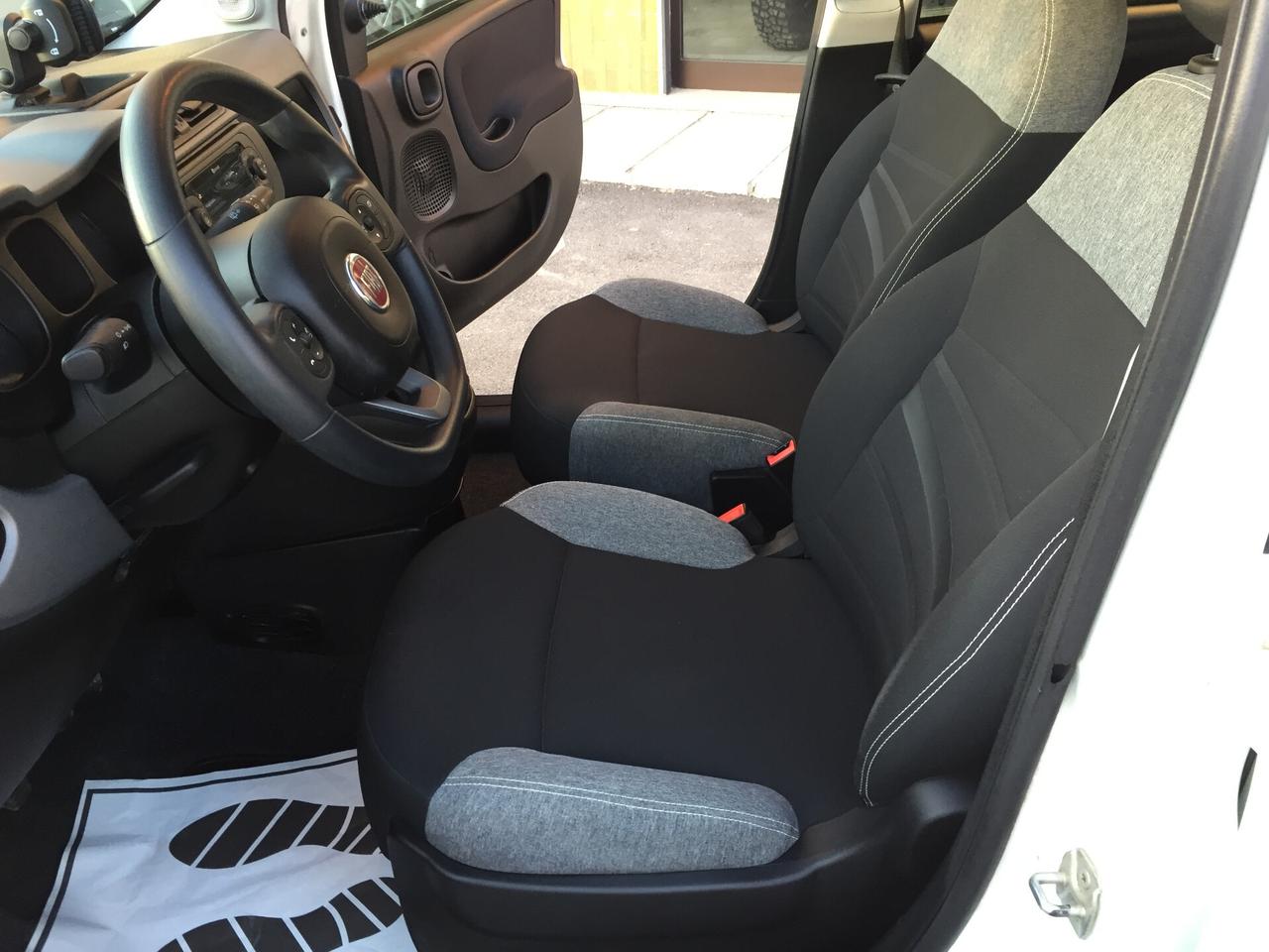 Fiat Panda 1.0 FireFly S&S Hybrid City Life X NEOPATENTATI