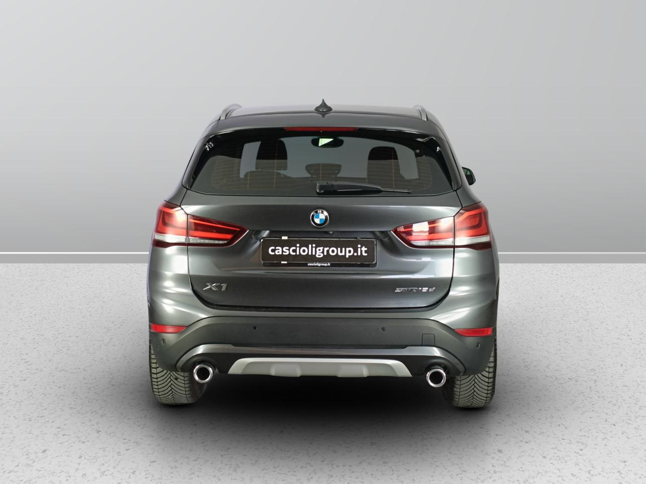 BMW X1 F48 2019 - X1 sdrive18d xLine auto