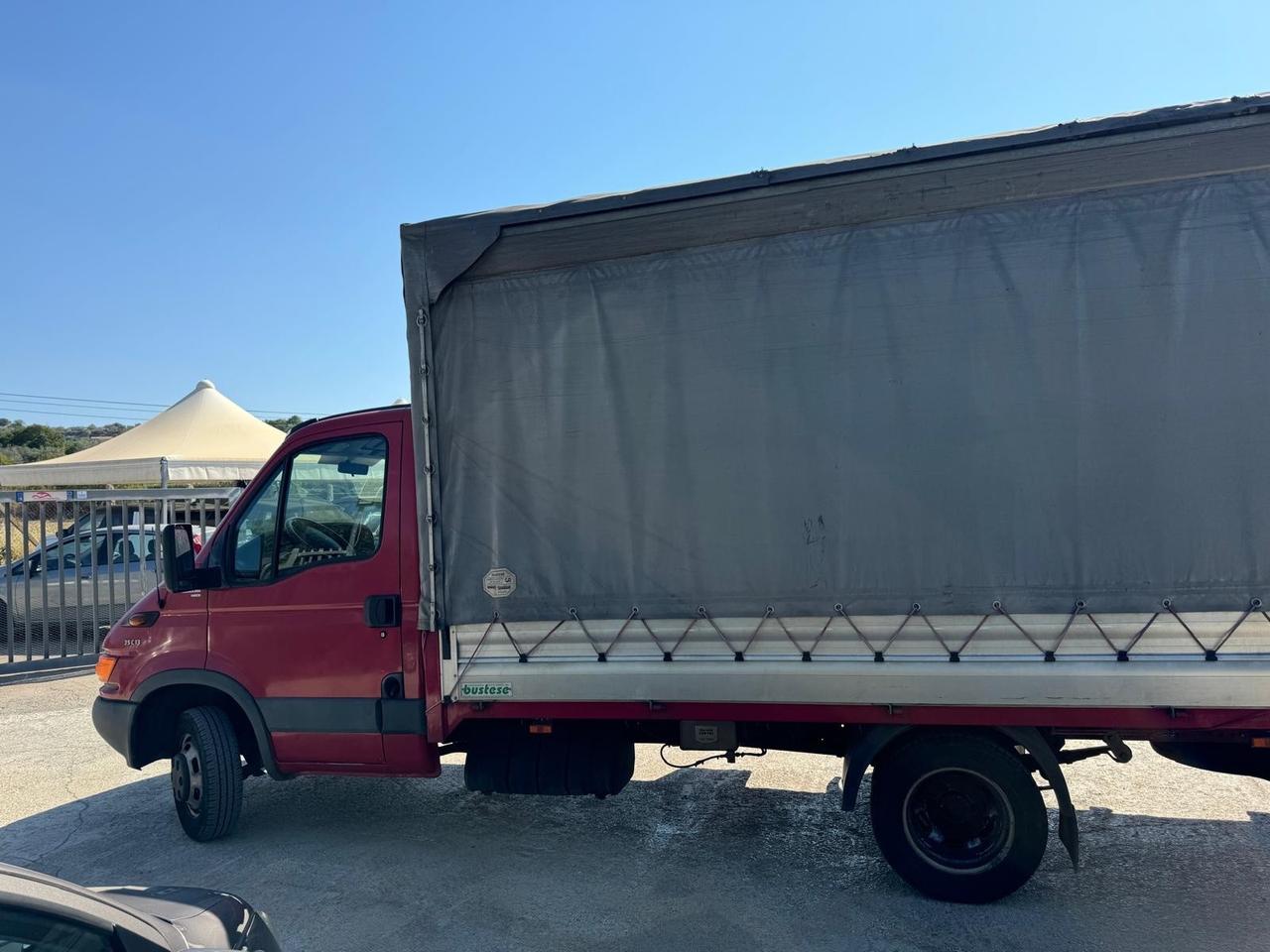 Iveco Daily 35C13 2.8 Diesel 125 CV / 92 kW