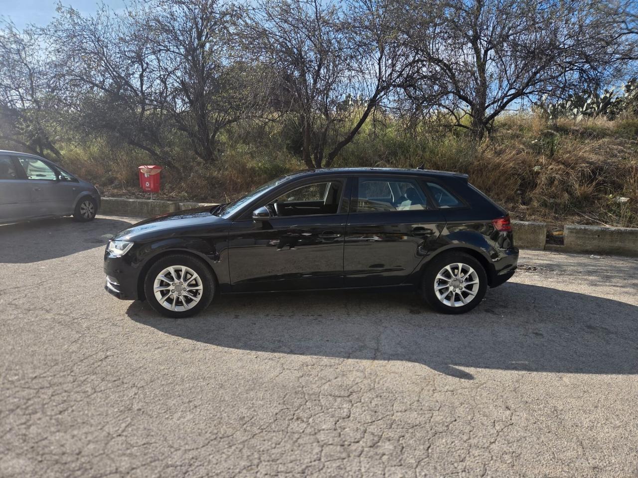 Audi A3 SPB 1.6 TDI clean diesel Business